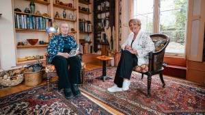 Anne Diamond discusses early Chinese civilization with Dame Jessica Mary Rawson