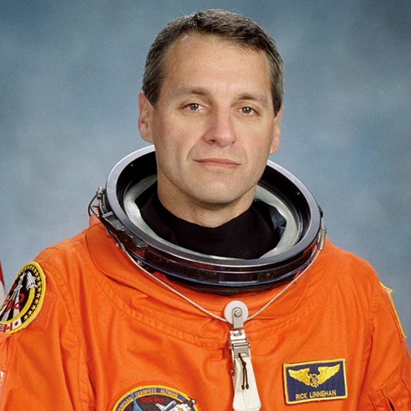 Dr. Richard Michael Linnehan