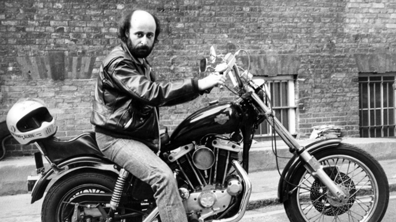 Alastair Miller in conversation with Celebrity Photographer, Richard Young)