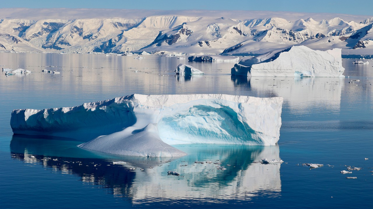 Antarctica: History & Science with Professor Julian Dowdeswell)